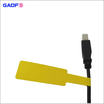 Cable labels fold